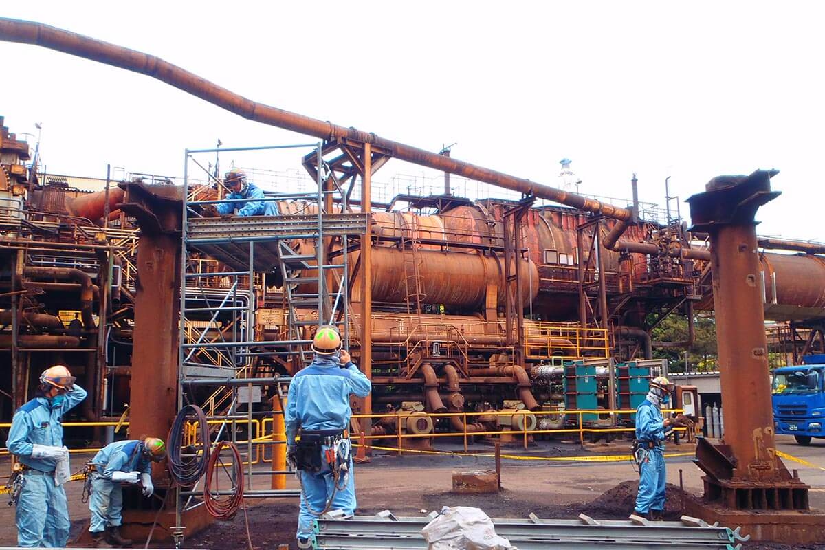 画像:プラント設備解体